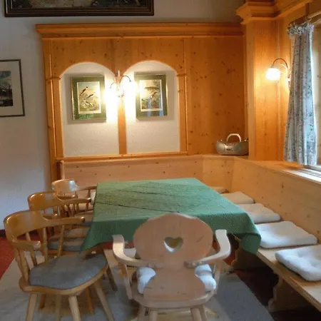 Hahnenhof Hotel Kitzbühel