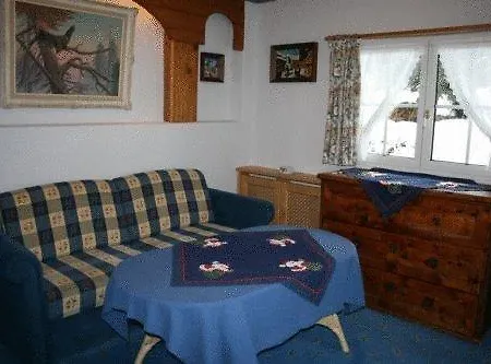 Hotel Hahnenhof 4*