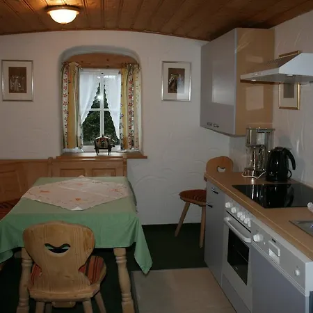 Hahnenhof 4* Κίτσμπουελ
